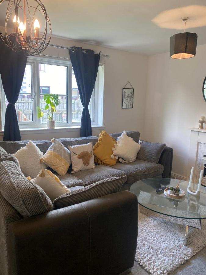 Inverness City Apartments - Modern & Bright Apartment Close To Raigmore Hospital & Shops Inshes Eksteriør billede