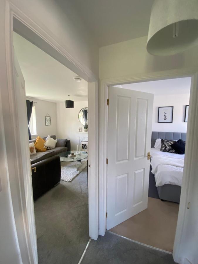 Inverness City Apartments - Modern & Bright Apartment Close To Raigmore Hospital & Shops Inshes Eksteriør billede